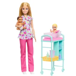 Barbie career baby dokter