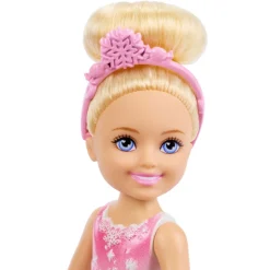 Barbie fantasy notenkraker chelsea sneeuwfee wit