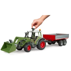 Bruder Tractor Fendt 210 S Met Aanhanger