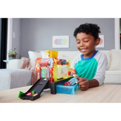 Cars color changers lightning mcqueen car wash