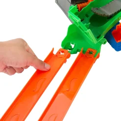 Hot Wheels monster track sharks vs dino dragon trackset