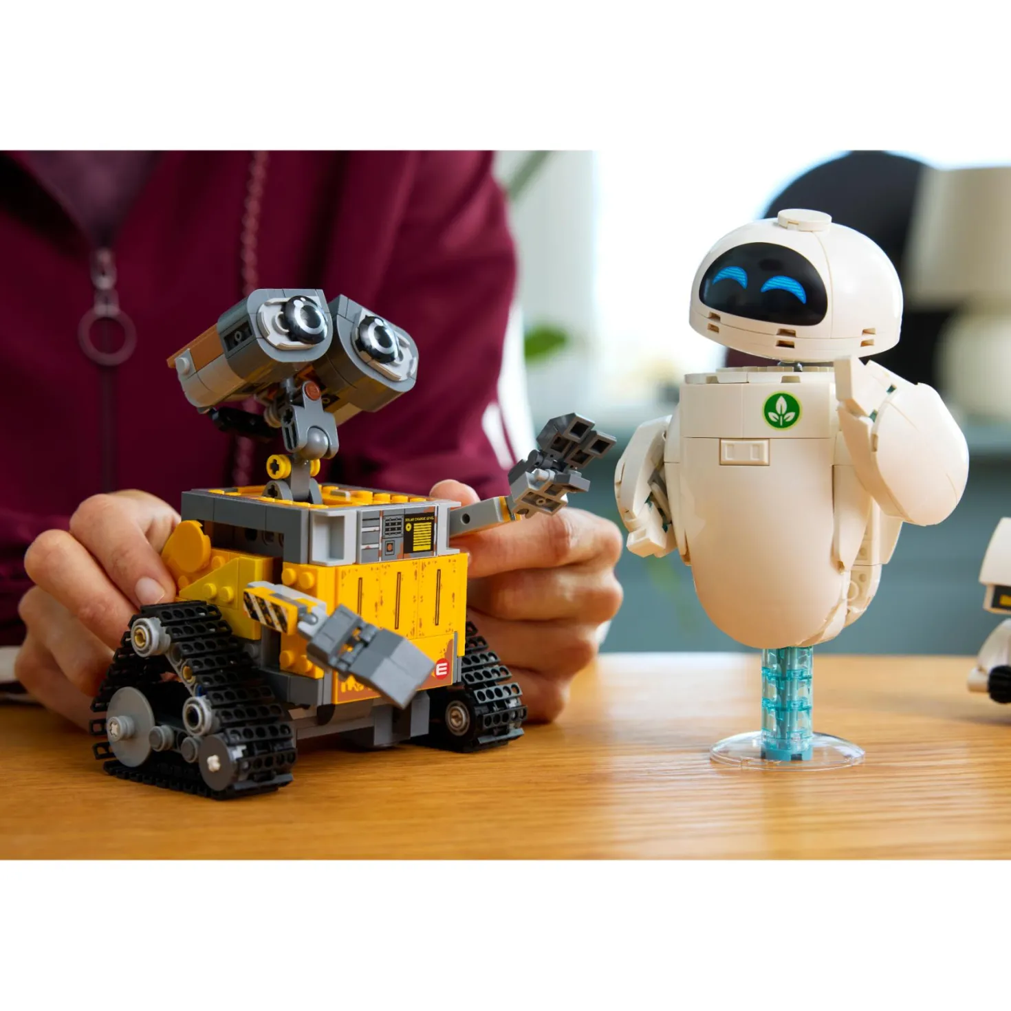 LEGO 43279 Disney Pixar WALL-E En EVE