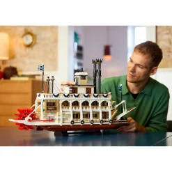 LEGO Ideas River Steamboat (21356)