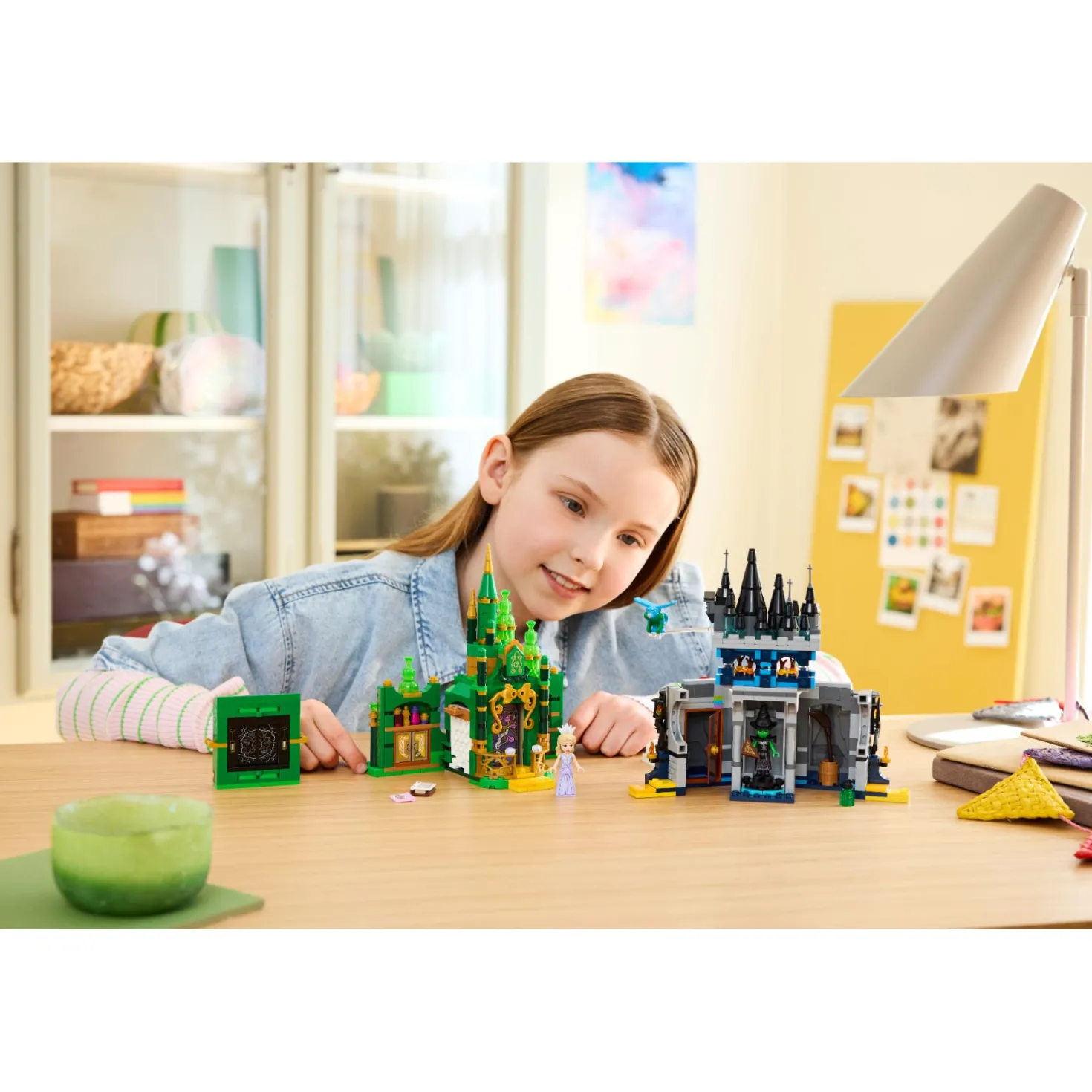 LEGO 75689 Wicked Emerald City en Kiamo Ko kasteel