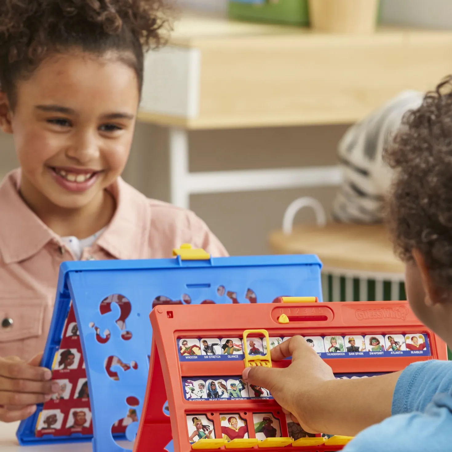 Wie Is Het? - Kinderspel